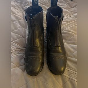 Girls riding boots - size 2